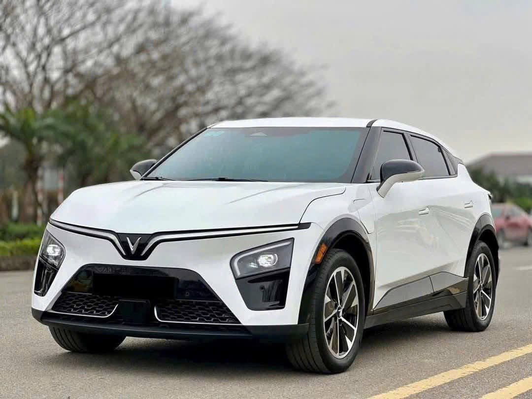 Vinfast Sơn Đồng