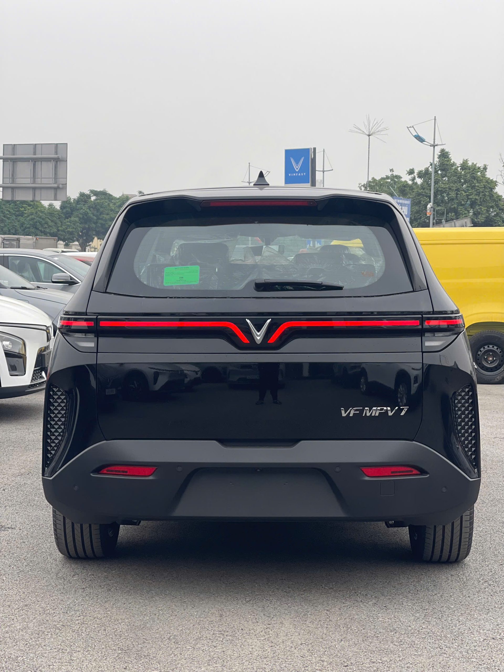 Trả góp MPV7 2026