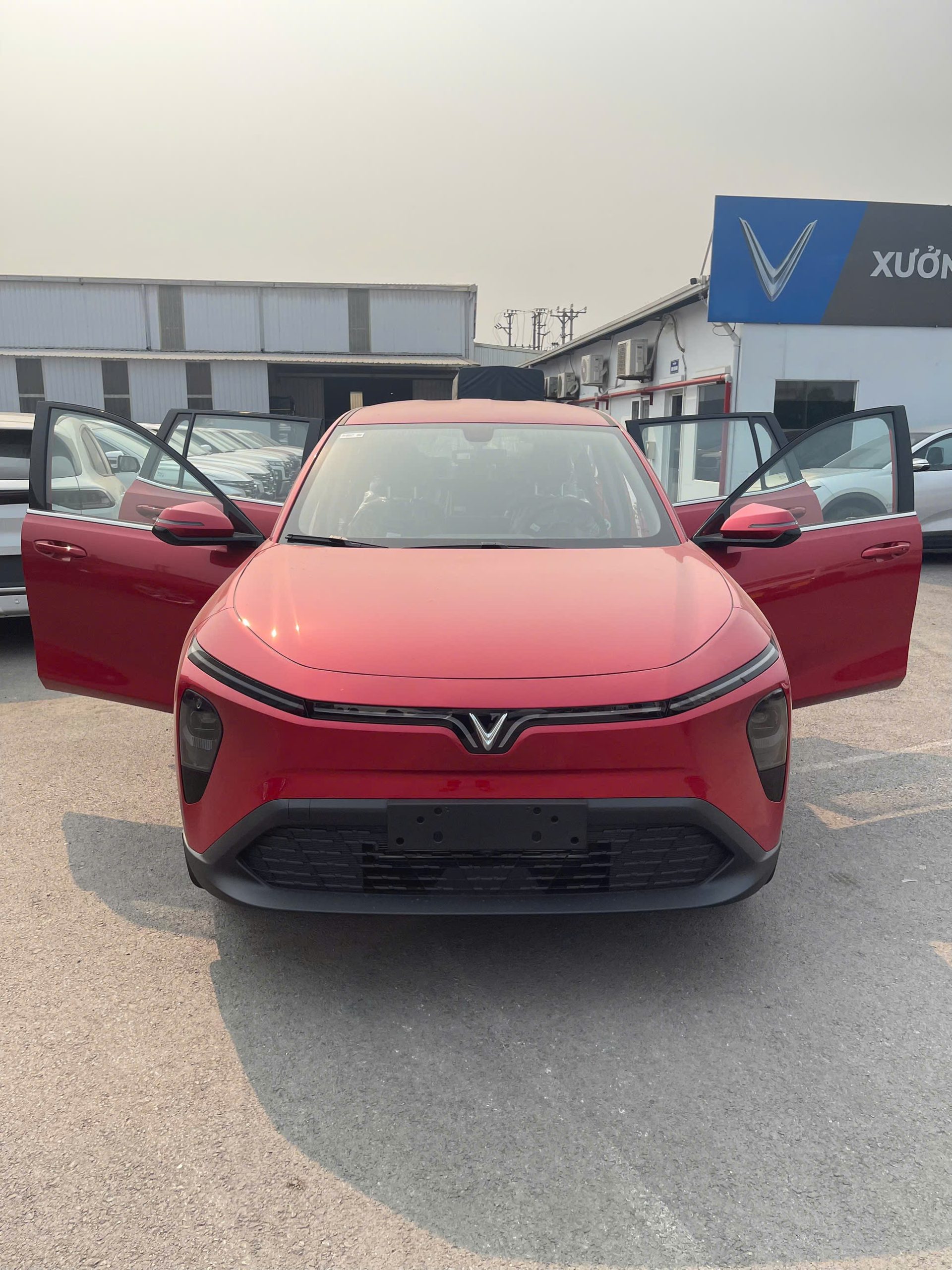 Giá Lăn Bánh MPV 7 THÁNG 6