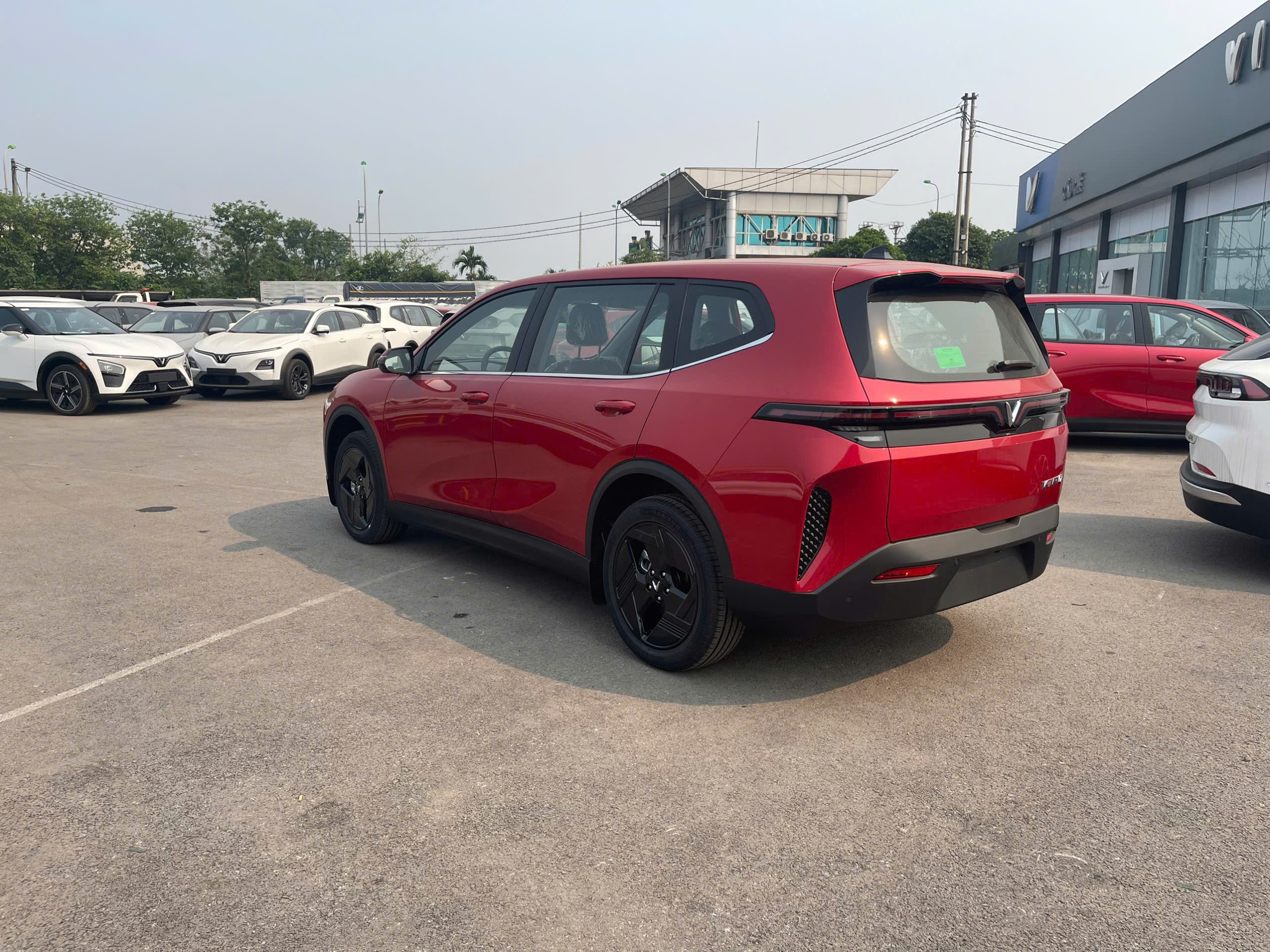 VinFast MPV7 Giá Tốt Nhất