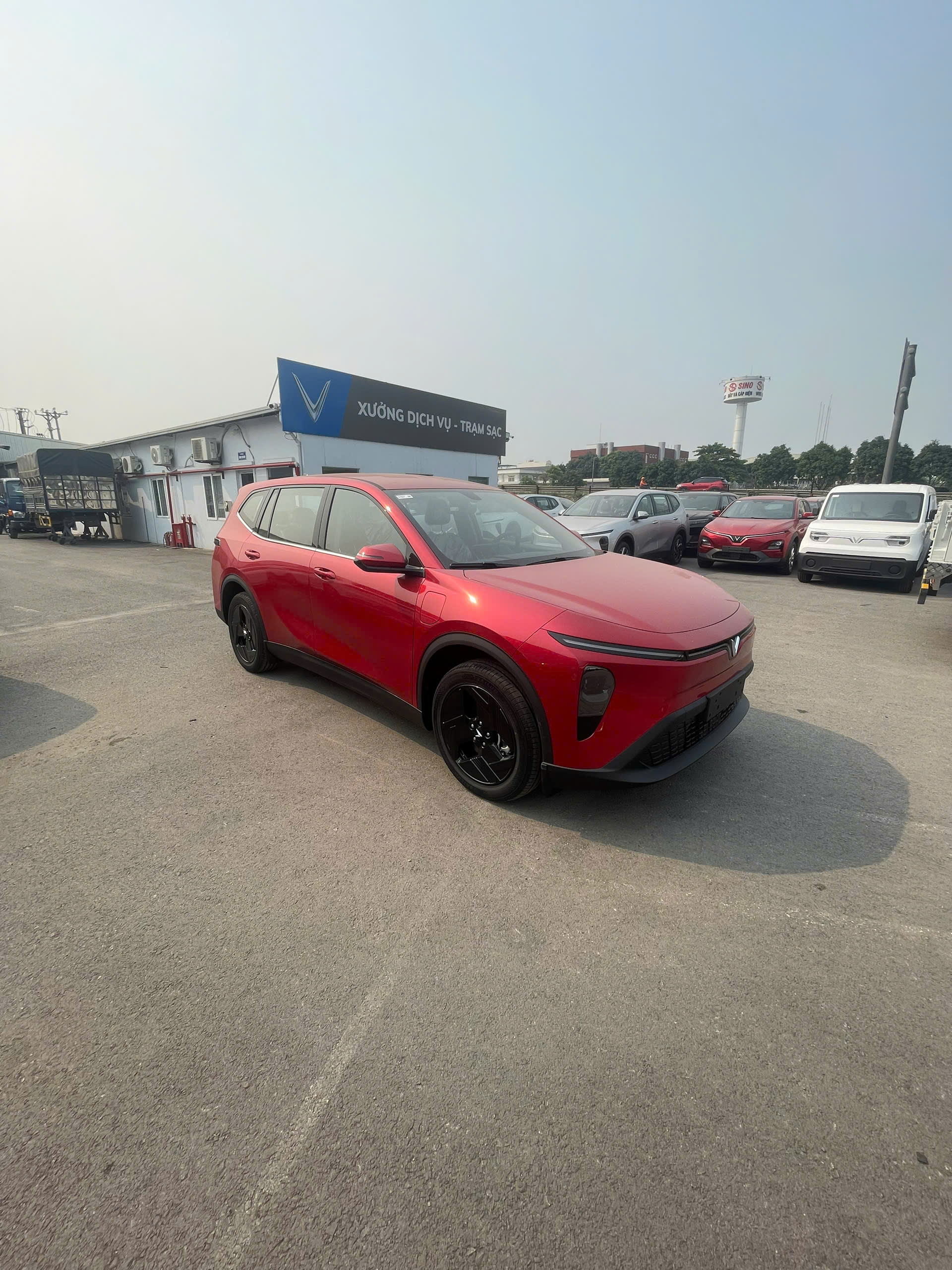 Ưu Đãi VinFast MPV7 Tại Hà Nội
