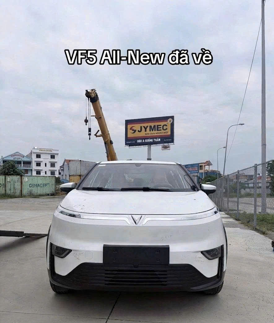 VF5 All New Màu Trắng