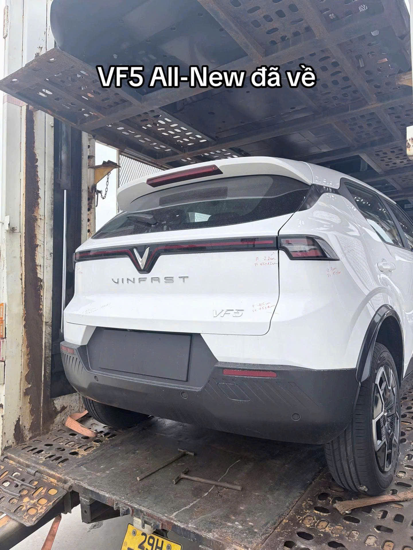VF5 All New Màu Trắng
